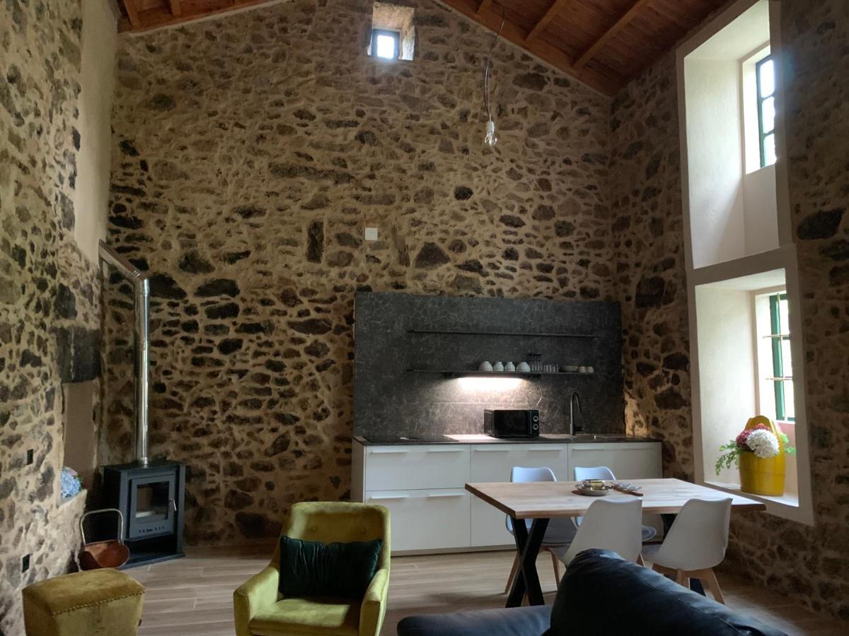 Сasa de vacaciones Casa Fogar Do Ulla Vedra